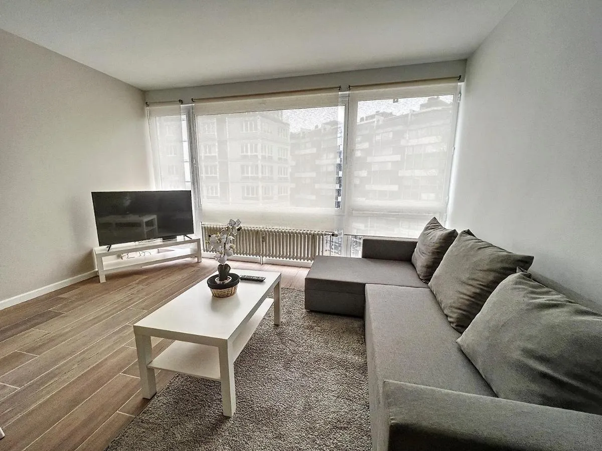 Apartment Ferienwohnung Tirou 5 Centre - Gare - Aeroport Charleroi
